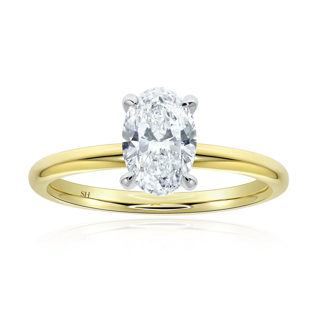 4-Claw Oval Solitaire Engagement Ring with Slim Polished Band - W0590