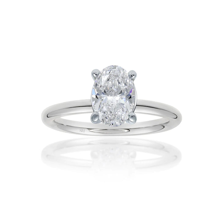 4-Claw Oval Solitaire Engagement Ring with Slim Polished Band - W0590