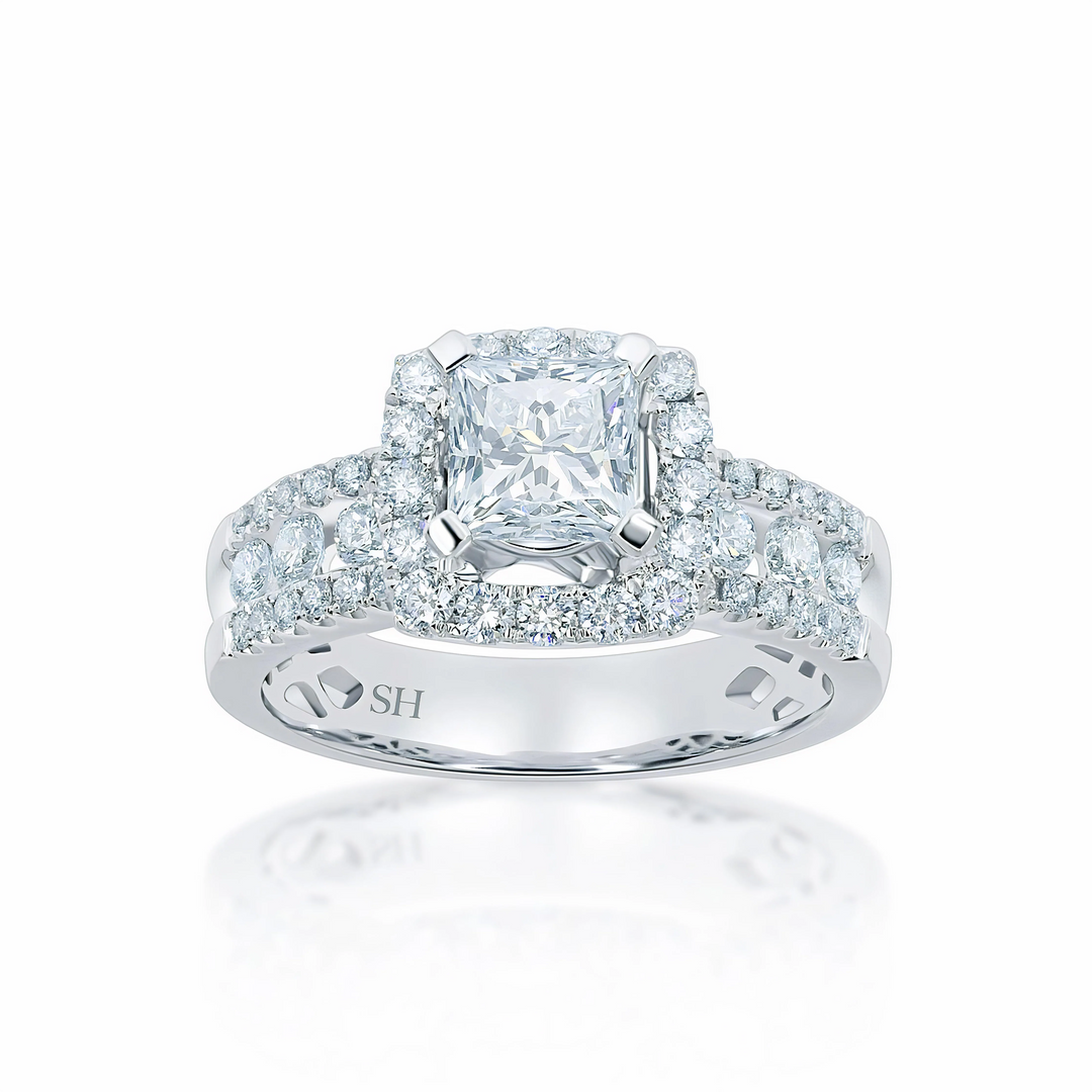 Brilliant Princess Cut halo engagement ring - W0260
