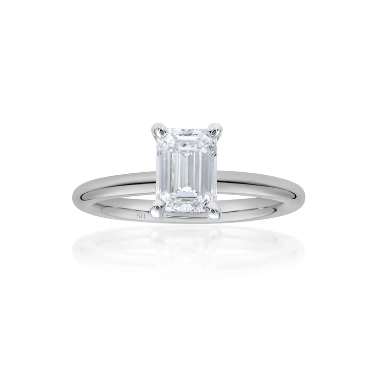 4-Claw Emerald-Cut Engagement Ring with Polished Band - W0799