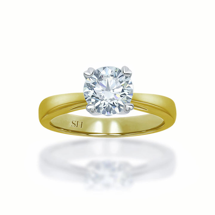 4-Claw solitaire engagement ring with heart shaped prong tips - W0001
