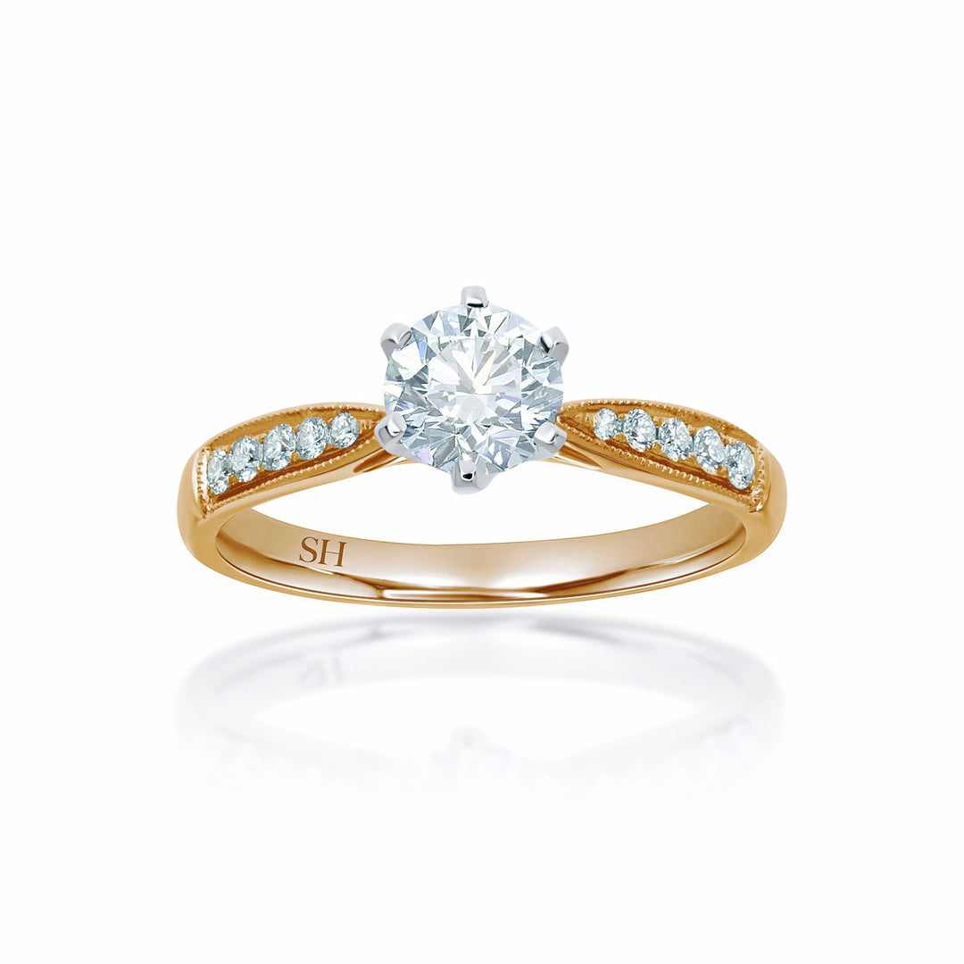 Minimalistic 6-claw ring with milgrain tapered band - W0248