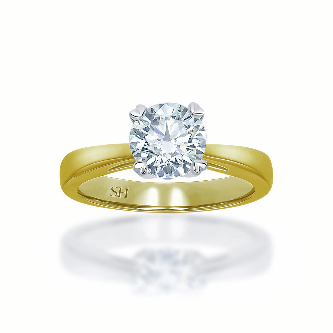 4-Claw solitaire engagement ring with heart shaped prong tips - W0001
