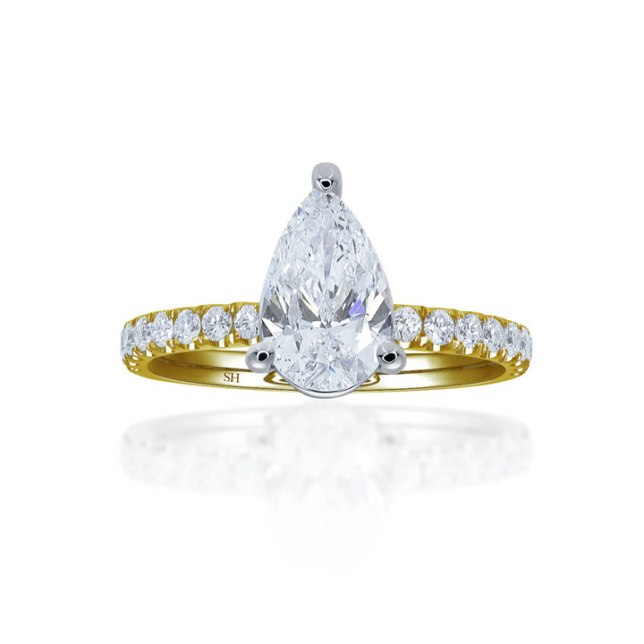 3-Claw Pear-Shaped Timeless Engagement Ring with 2.1mm Pavé-Set Band - W0801