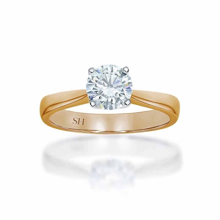 Minimalistic 4-Claw solitaire engagement ring - W0009