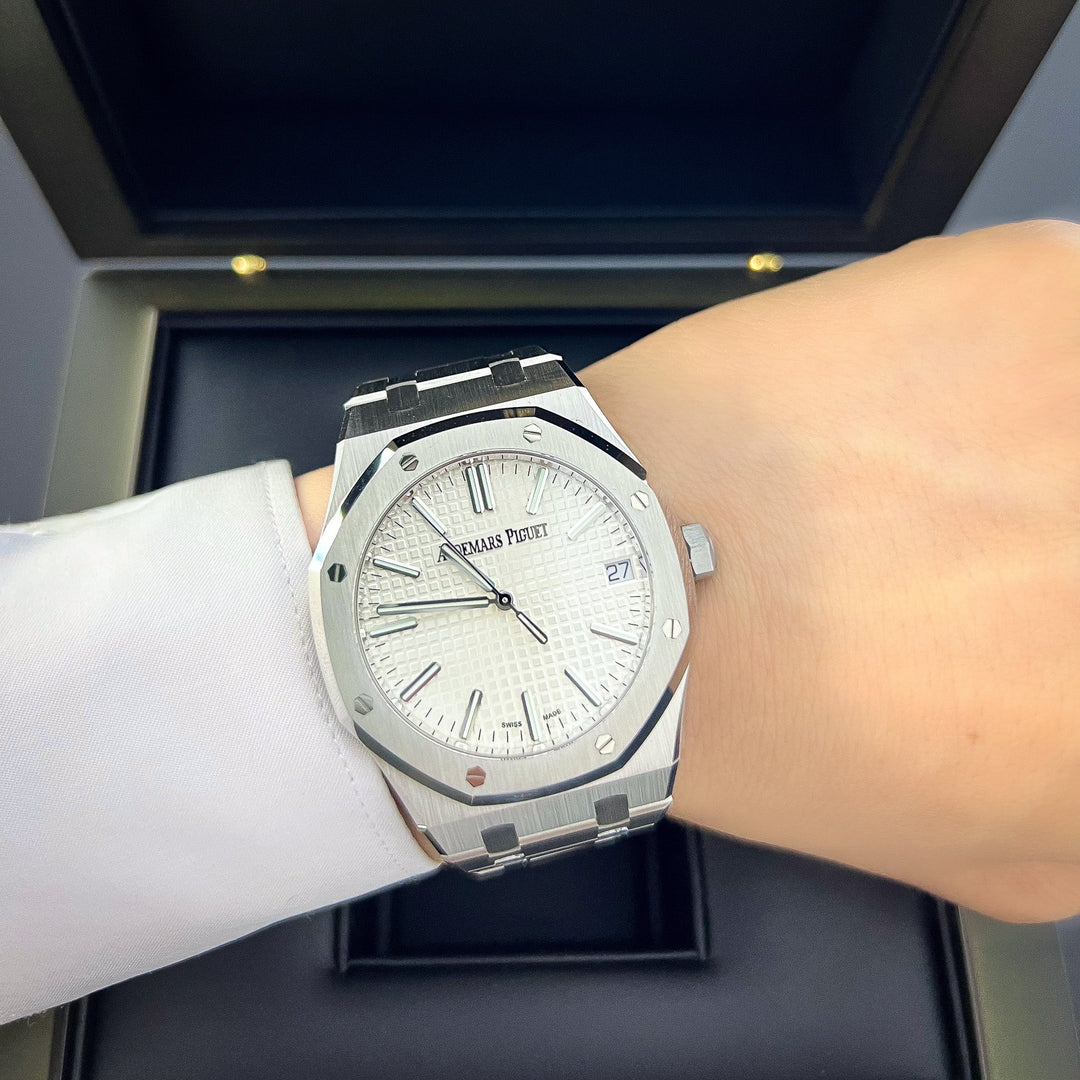 Audemars Piguet Royal Oak 41mm Steel Silver Dial Stick Markers 2024 Ref 15510ST.OO.1320ST.08 (#839)