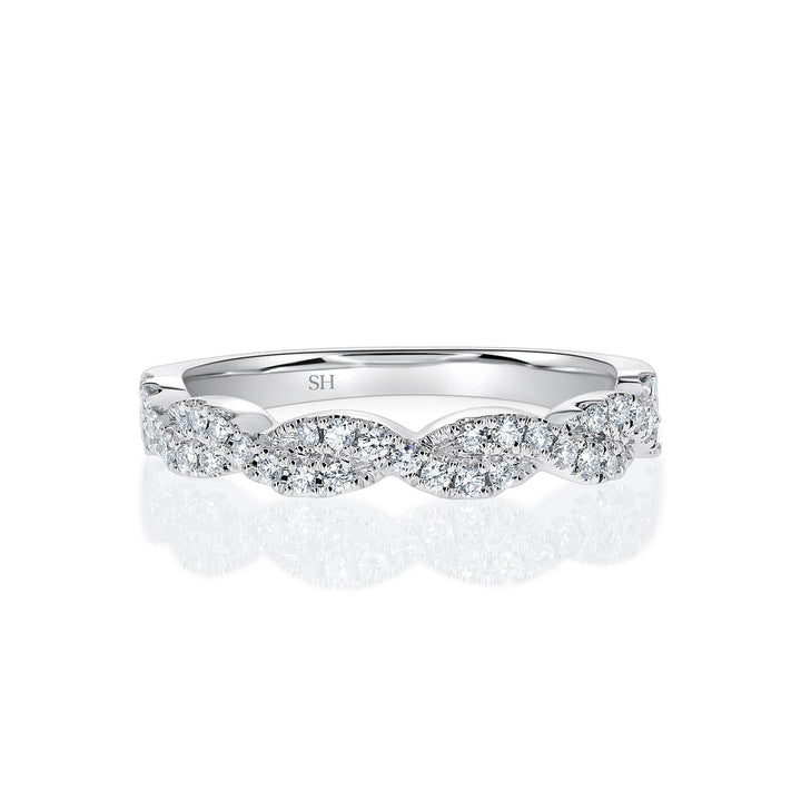 Pictured with 0.27ct total carat weight|thumb_caption: 0.27ct total carat weight|thumb_group:1		