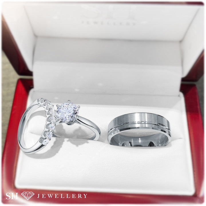 Pictured with 18k white gold|thumb_caption: 18k white gold|thumb_group:3