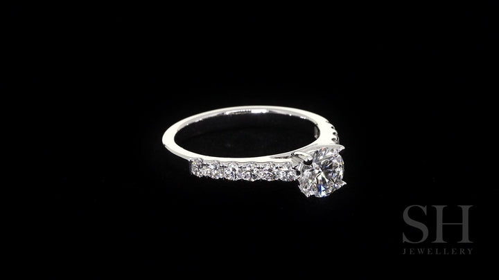 video:p85CQwxvkjY|video360:true|caption:Shown with 0.80ct diamond.|option:Carats=0.8 carat|thumb_caption:0.80 carat|thumb_group:2