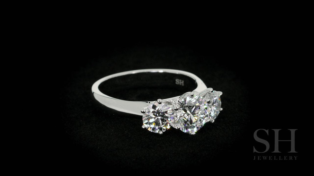 video:FsJFdsXZEks|video360:true|caption:Shown with 1.0ct diamond.|option:Carats=1.0 carat|thumb_caption:1.0 carat|thumb_group:2