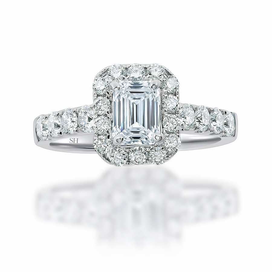 Pictured with 0.80ct diamond|thumb_caption:0.80 carat|thumb_group:1