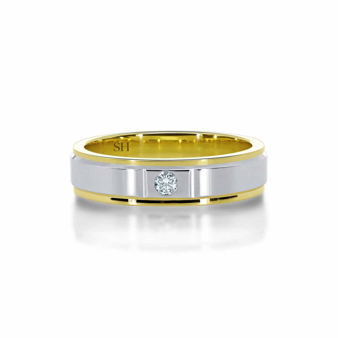 Pictured with 0.06ct diamond|thumb_caption: 0.06 carat|thumb_group:1