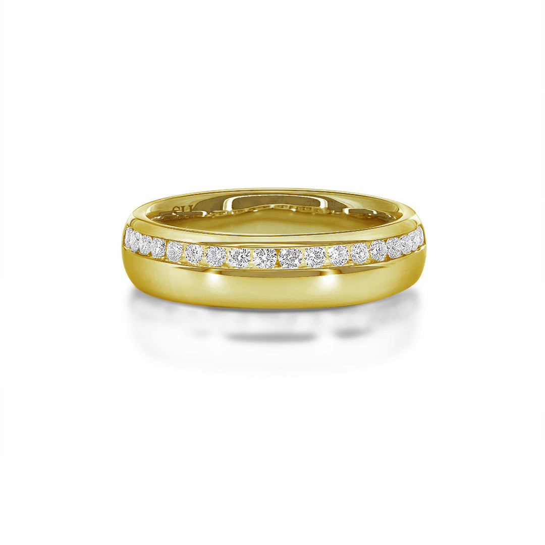 Pictured with 0.28ct diamond|thumb_caption: 0.28 carat|thumb_group:1|grid_preview:true