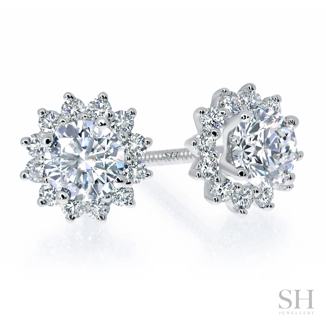thumb_caption:0.60ct TW centre diamonds (0.30ct each)|thumb_group:1