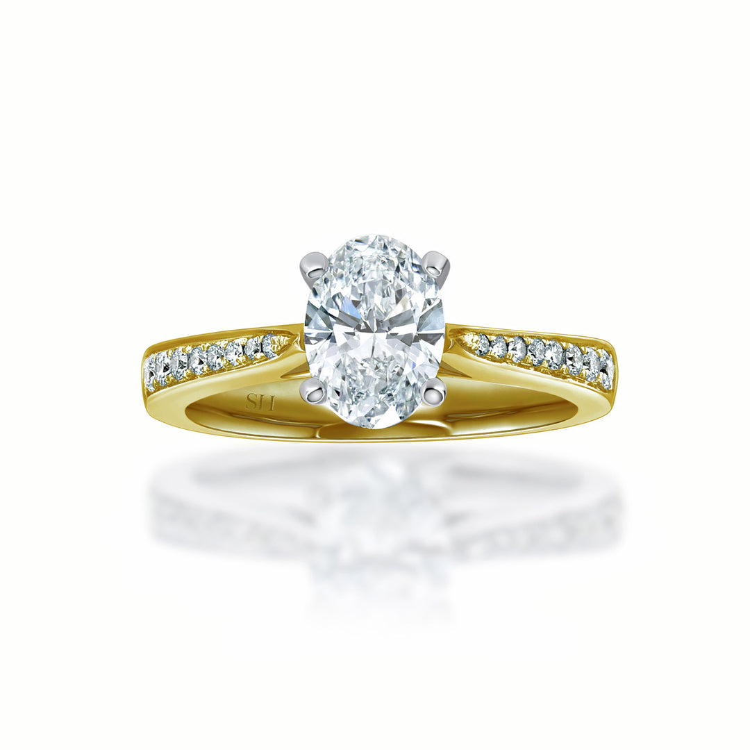 Pictured with 0.90ct diamond.|thumb_caption:0.90 carat|thumb_group:1|grid_preview:true