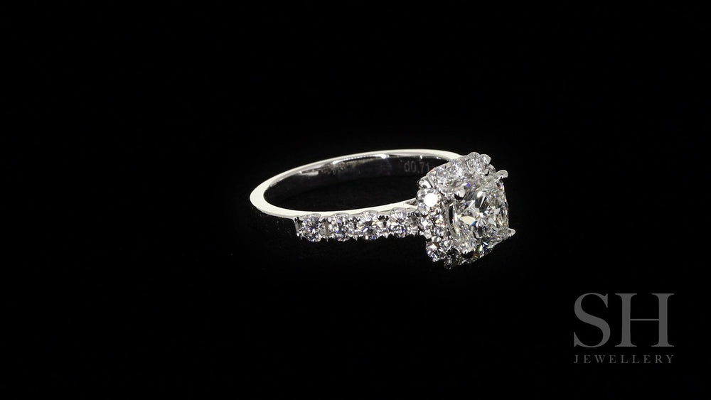 video:lPbwwO9SRkc|video360:true|caption:Shown with 1ct diamond.|option:Carats=1 carat|thumb_caption:1 carat