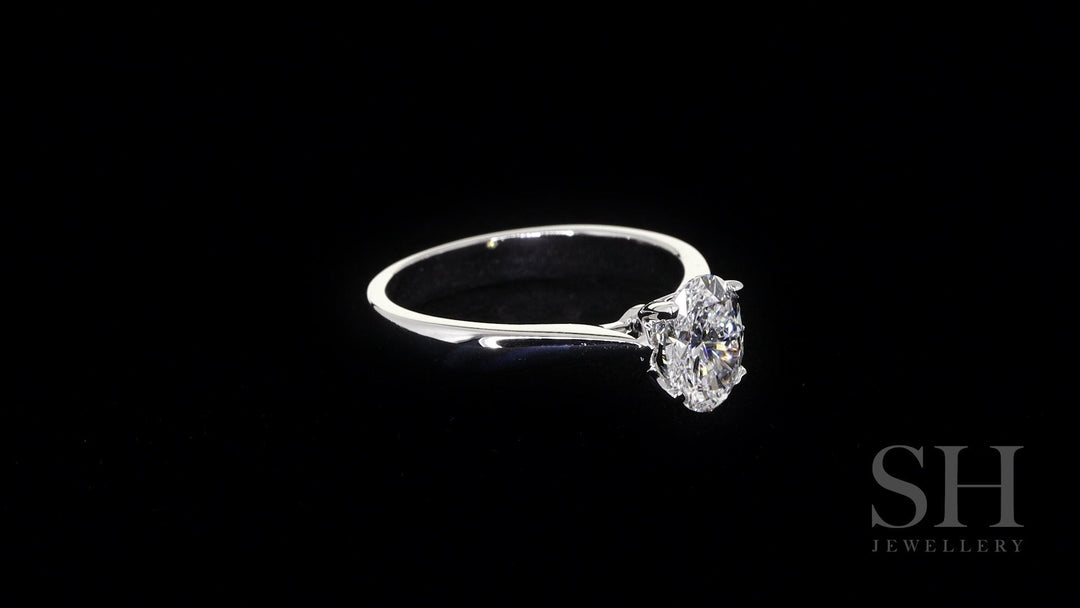 video:iTs3aAq0b-E|video360:true|caption:Shown with 1.0ct diamond.|option:Carats=1.0 carat|thumb_caption:1.0 carat