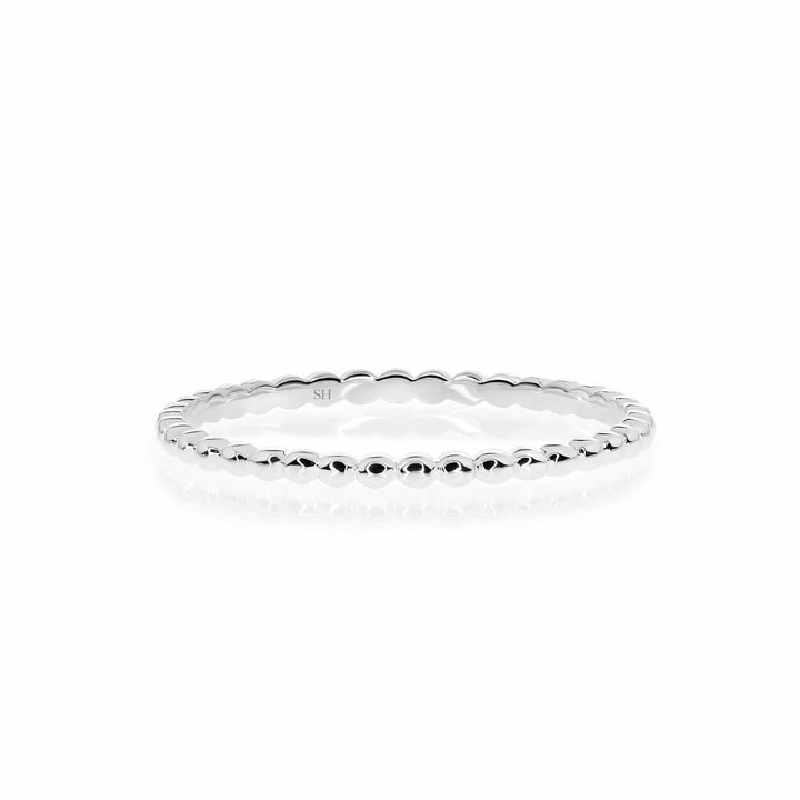 Pictured with 18k Yellow gold|thumb_caption: 18k Yellow Gold|thumb_group:1|grid_preview:true