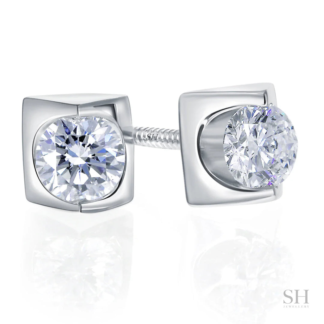 thumb_caption: 0.50ct TW centre diamonds (0.25ct each)|thumb_group:1