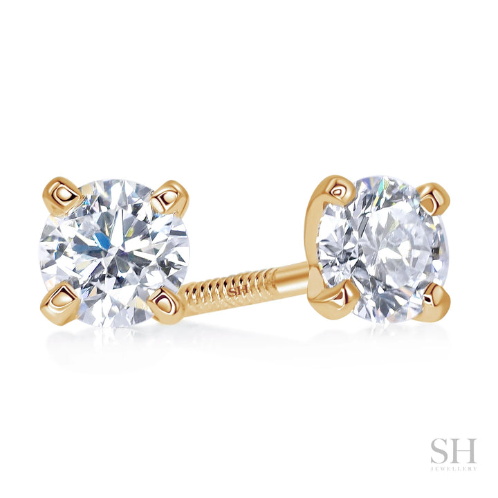 4-Claw Minimalistic Solitaire Diamond Stud Earrings - W0657