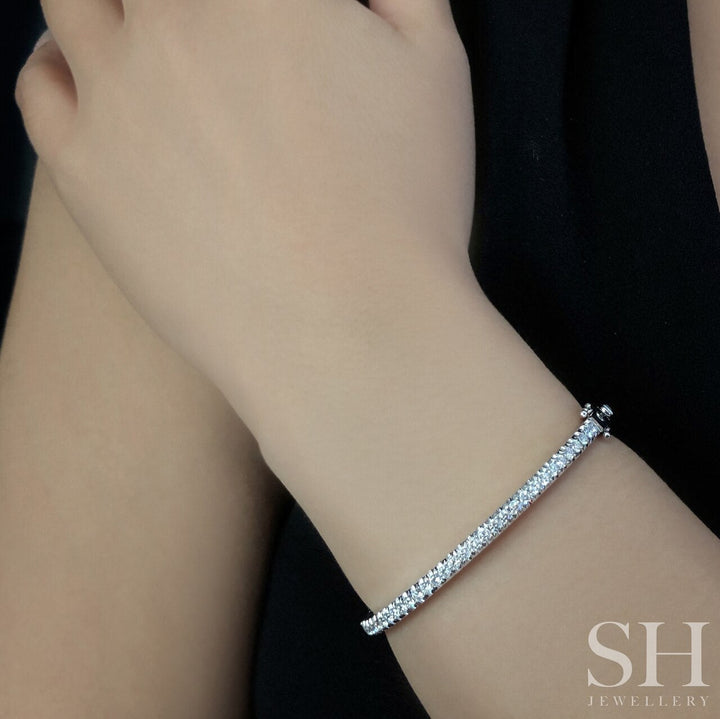 18kt gold Pave set diamond tennis bangle (3.3mm) - W0736