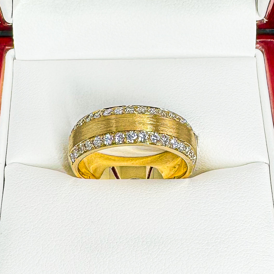 Traction Men's Diamond Ring With Brushed Finish Centre (7.5mm) - W1034