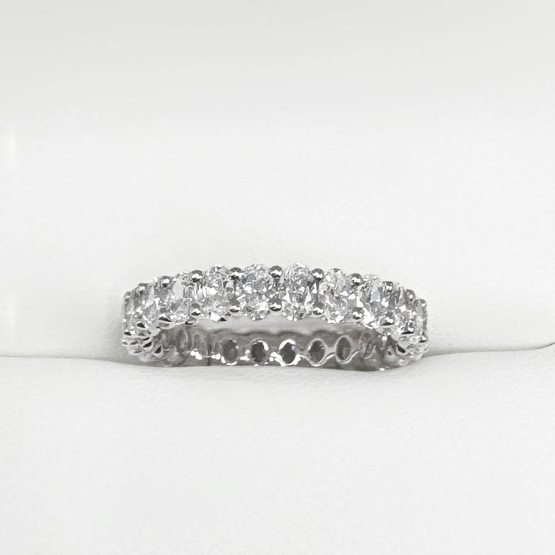 Oval Scalloped Eternity Diamond Band (3.5mm) - W1053