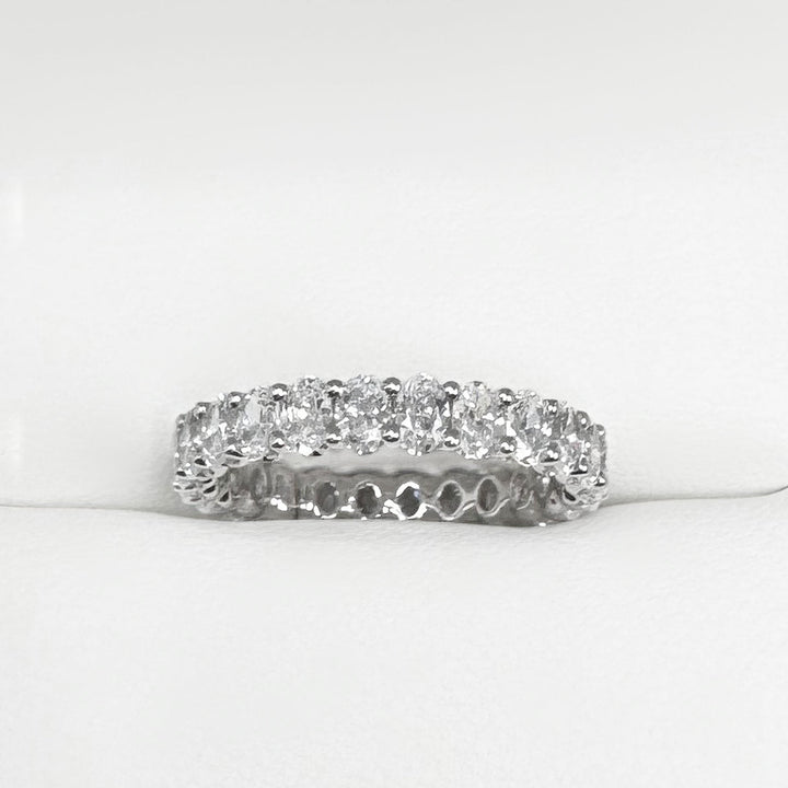 Oval Scalloped Eternity Diamond Band (3.5mm) - W1053