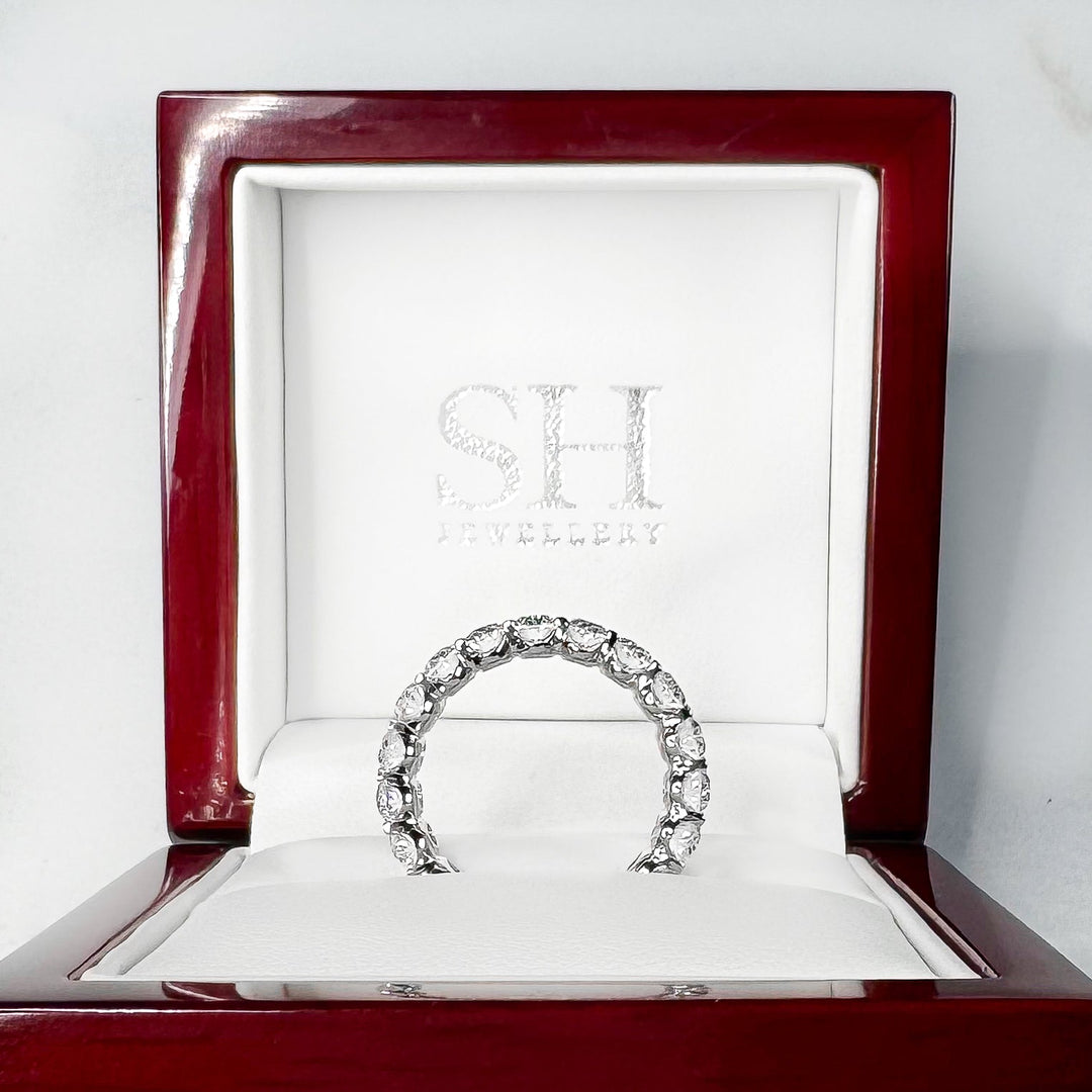 Oval Scalloped Eternity Diamond Band (5mm) - W1056