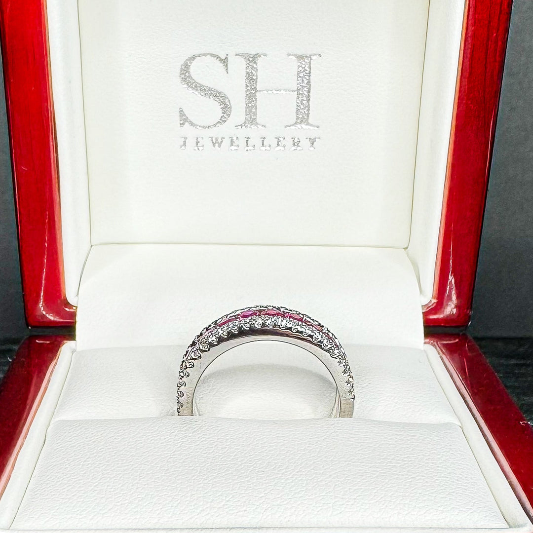Ruby Channel and Pavé Fusion Diamond Band (5.5mm Tapered to 5.2mm) - W1084