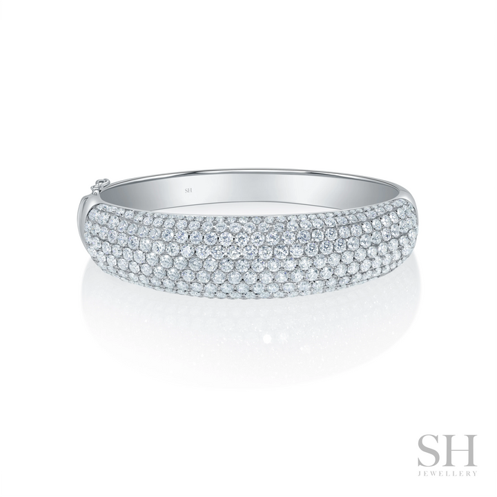 Luminary Pavé Diamond Bangle - W1189