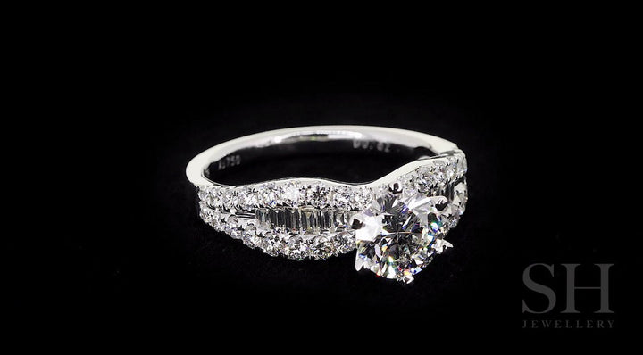 video:y9KQDsGwf4s|video360:true|caption:Shown with 1 ct diamond.|option:Carats=1.0 carat|thumb_caption:1 carat|thumb_group:2