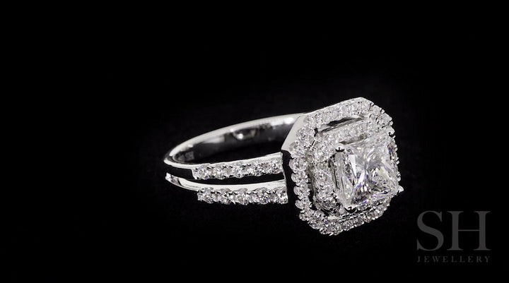 video:MFLWFEQkWjM|video360:true|caption:Shown with 1ct diamond.|option:Carats=1.0 carat|thumb_caption:1 carat