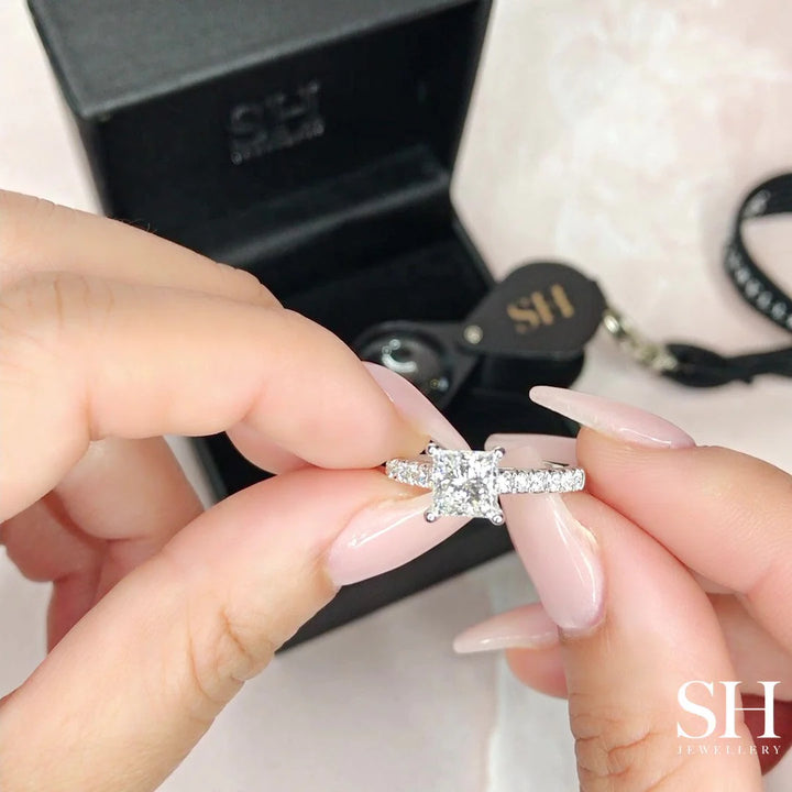 Classic Princess Cut Engagement Ring with Pavé-Set Band - W0333
