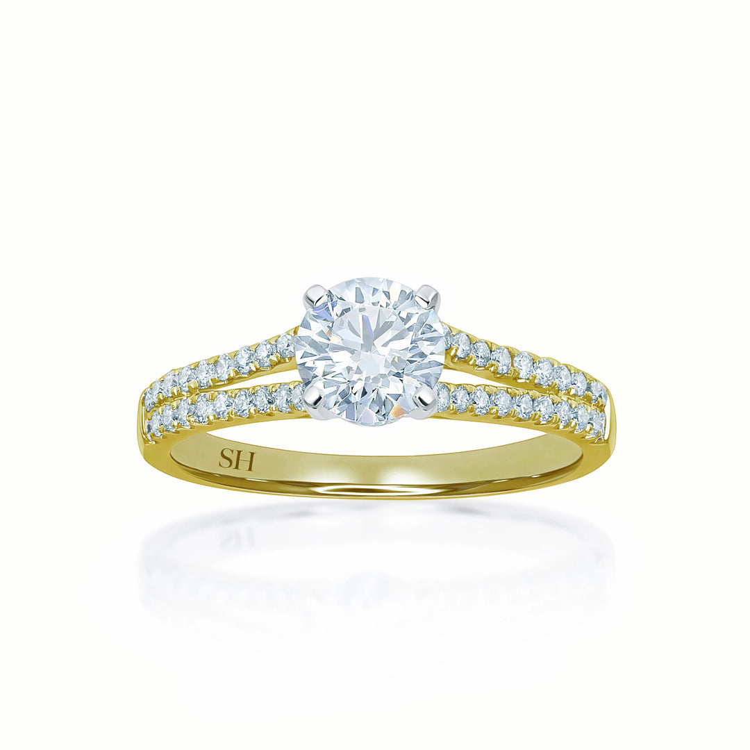 Classic 4-Claw engagement ring with split pavé set diamond band - W0030