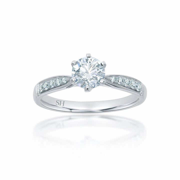 Minimalistic 6-claw ring with milgrain tapered band - W0248