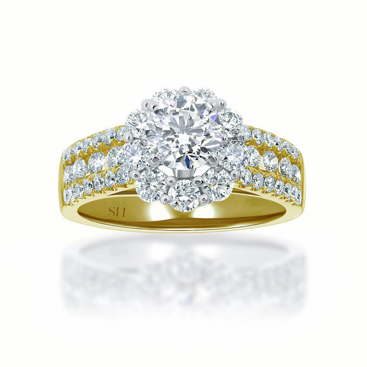 Bold and bright Round halo diamond engagement ring - W0337