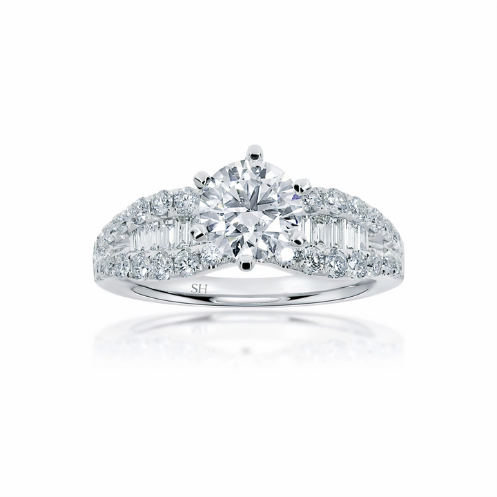 Bold 6-claw ring with channel set baguette diamond band - W0409