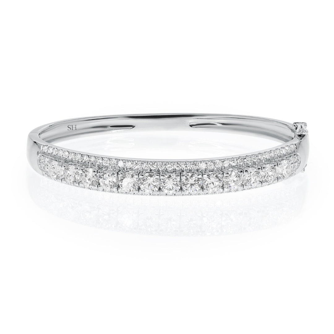 18kt gold 3-row diamond bangle with raised centre tier - W0739